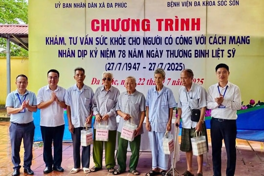 Xã Đa Phúc tổ chức khám sức khỏe cho 162 người có công với cách mạng