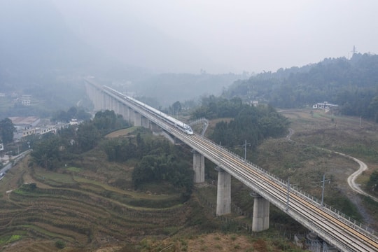 Trung Quốc: Mạng lưới giao thông thúc đẩy kết nối và kinh tế