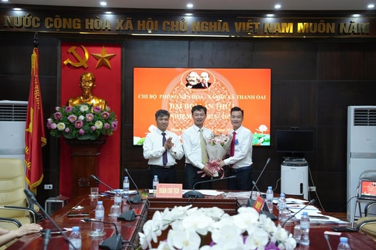Chi bộ Phòng Văn hóa - Xã hội xã Thanh Oai: Cải cách hành chính, chuyển đổi số