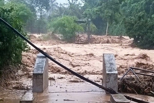 Đề phòng lũ quét, sạt lở đất ở Thanh Hóa và Nghệ An