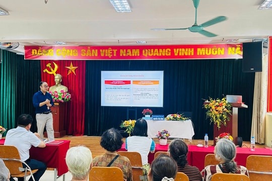 Hội LHPN Ngọc Hà tổ chức tư vấn chăm sóc sức khỏe gia đình chính sách