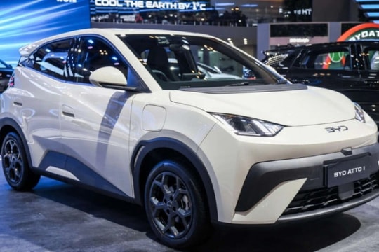 BYD Atto 1 - SUV điện giá rẻ ra mắt tại Đông Nam Á