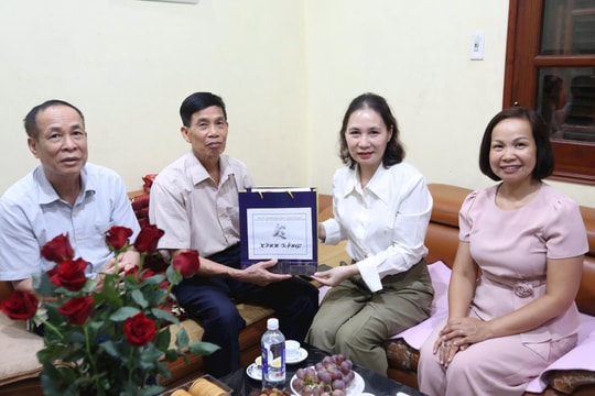Phường Dương Nội tri ân các thương binh, gia đình liệt sĩ, người có công