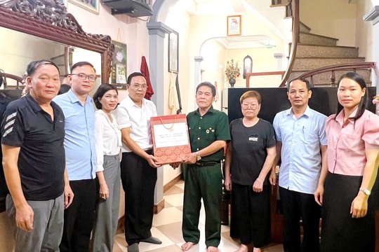 Khơi dậy tinh thần trách nhiệm, lòng biết ơn đối với các thế hệ đi trước