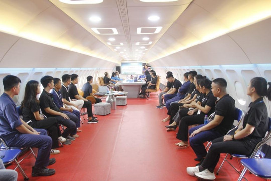 Thú vị Điểm sinh hoạt văn hóa công nhân trong thân máy bay A320