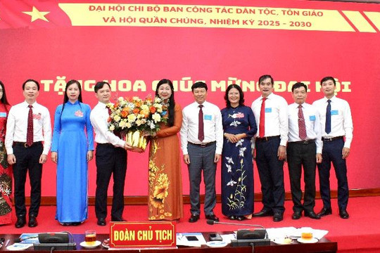 Chi bộ Ban Công tác Dân tộc, Tôn giáo và Hội quần chúng: Quyết tâm triển khai có hiệu quả các cuộc vận động, phong trào thi đua yêu nước