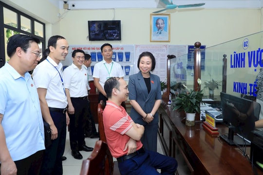 HĐND thành phố Hà Nội khảo sát hoạt động của HĐND xã Minh Châu