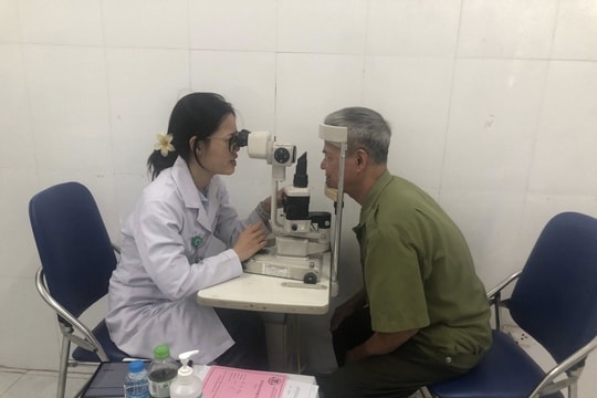 Xã Kim Anh (Hà Nội) Chăm sóc sức khỏe cho các gia đình chính sách, người có công