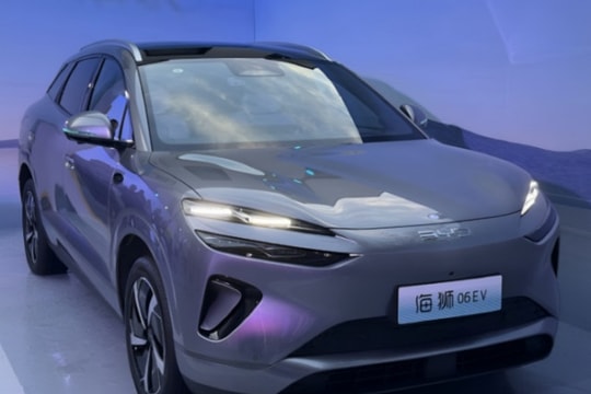 BYD Sealion 06 2025 ra mắt: SUV có cả biến thể EV và PHEV