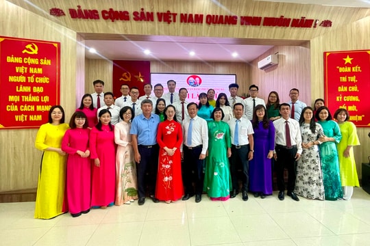 Đại hội lần thứ I Đảng bộ các cơ quan Đảng phường Hồng Hà