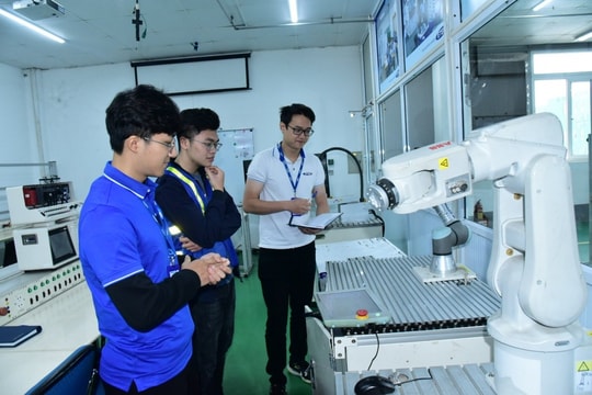 Rà soát vướng mắc do quy định pháp luật trong hoạt động sản xuất, kinh doanh
