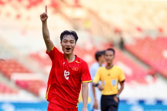 U23 Việt Nam nhận thưởng "khủng" sau khi giành vé vào chung kết U23 Đông Nam Á 2025