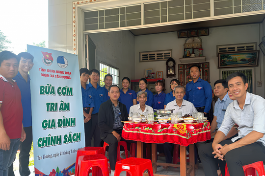 Tuổi trẻ Đồng Tháp thắp sáng ngọn lửa tri ân