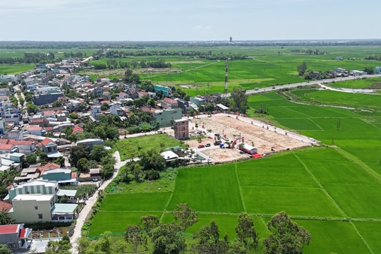 Đường sắt cao tốc Bắc -  Nam sẽ “đánh thức” bất động sản
