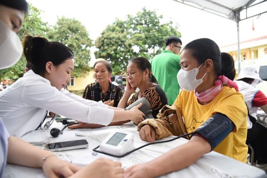 Tri ân, khám bệnh miễn phí cho thương bệnh binh, thân nhân liệt sĩ