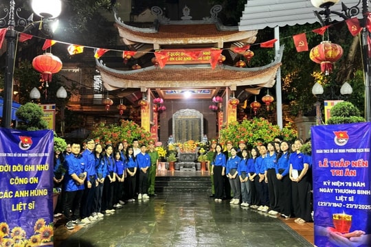 Sống xứng đáng với sự hy sinh của các thế hệ cha anh