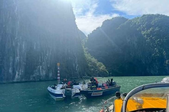 Quảng Ninh: Tìm thấy nạn nhân cuối vụ đắm tàu trên Vịnh Hạ Long