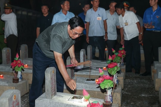 Những ngọn nến tri ân, kết nối quá khứ, hiện tại và tương lai