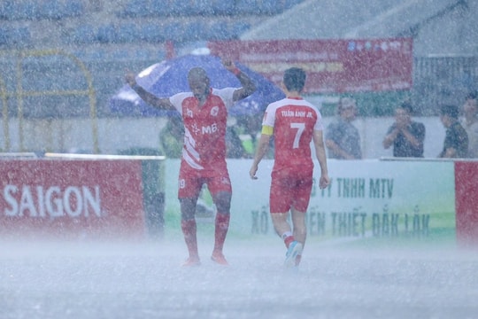 Giải bóng đá 7 người vô địch quốc gia Bia Saigon Dragon Cup 2025 (VPL-S6) Thiên Khôi FC "vượt nắng, thắng mưa" tiến vào trận chung kết