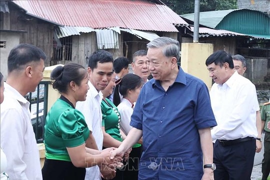Tổng Bí thư Tô Lâm kiểm tra vận hành hoạt động hệ thống chính trị xã Si Pa Phìn (tỉnh Điện Biên)