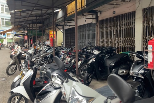 Chợ xe máy cũ chùa Hà ế ẩm