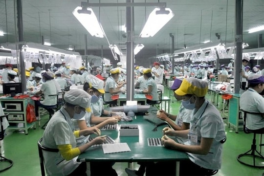 Lao động Việt Nam tại Hàn Quốc được tăng lương tối thiểu