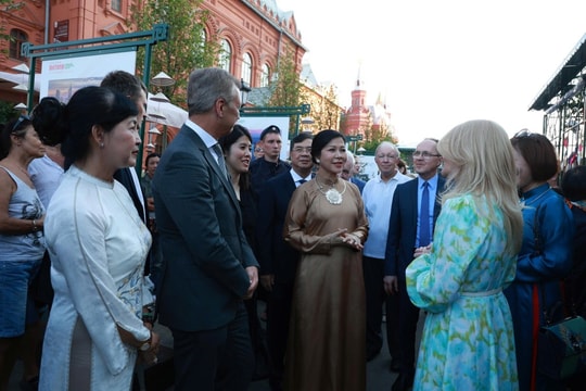 Dấu ấn Lễ hội "Việt Nam - Sắc màu từ miền nhiệt đới" tại Thủ đô Moscow, Nga