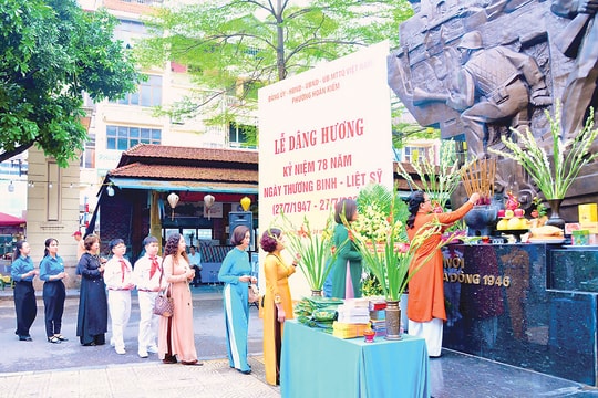 Hà Nội lắng đọng những ngày tháng Bảy