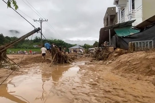 Thủ tướng yêu cầu tập trung khắc phục hậu quả lũ quét, sạt lở đất tại tỉnh Sơn La