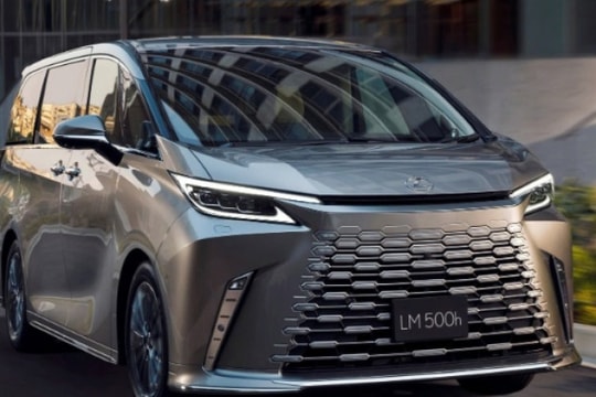 Lexus LM 2025 trình làng: Nâng cấp trải nghiệm cho khách hàng VIP