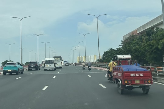 Mạnh tay xử lý xe 3 gác, 4 bánh tự chế tại TP.HCM