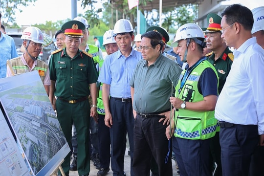 Thủ tướng: Quảng Trị cần phát huy khác biệt “không nơi nào có được”, vươn lên mạnh mẽ hơn