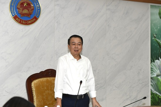 Bộ Tài chính lắng nghe gỡ khó về lĩnh vực tài chính ngân sách cho xã phường