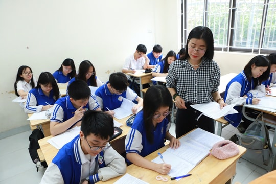 Tỷ lệ phòng/lớp tăng, số học sinh/lớp giảm