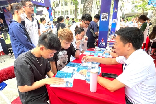 Đừng đặt nguyện vọng tập trung vào một trường đại học