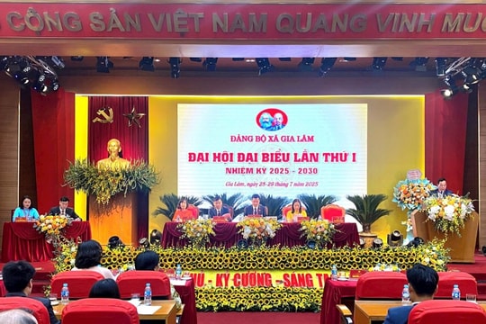 Khai mạc phiên trù bị Đại hội Đại biểu Đảng bộ xã Gia Lâm lần thứ I