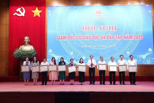 Hội nghị Giám đốc Sở Giáo dục và Đào tạo năm 2025: Xác định rõ thách thức và cùng nhau tháo gỡ, kiến tạo các giải pháp hiệu quả trong giáo dục