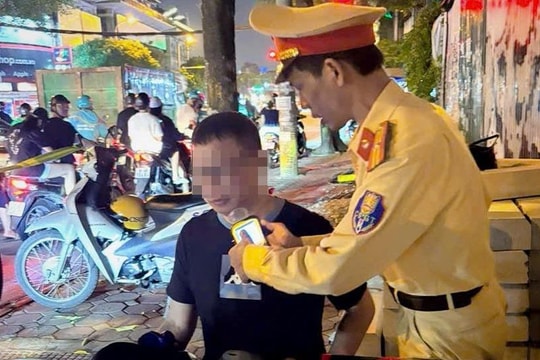Hà Nội: Linh hoạt trong kiểm soát nồng độ cồn, nhiều trường hợp vi phạm