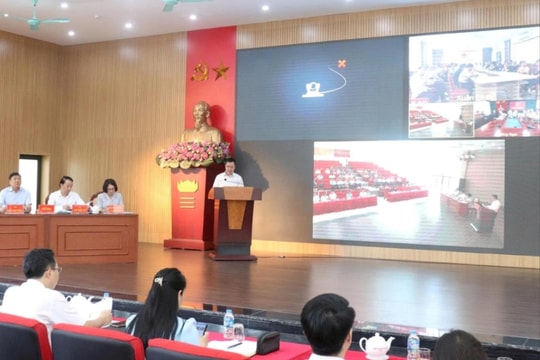 Cử tri Hà Nội kiến nghị giải quyết nhiều vấn đề dân sinh