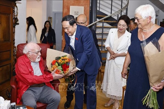 Chủ tịch Quốc hội Trần Thanh Mẫn thăm người bạn Thụy Sĩ có nhiều đóng góp cho thành phố Cần Thơ
