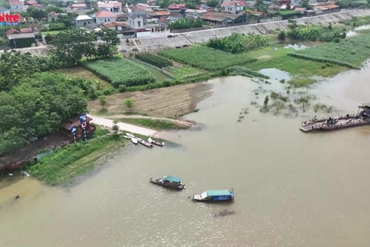 Những bãi bồi ven sông dần hình thành, trở thành điểm tụ cư, hình thành nên các làng xóm.