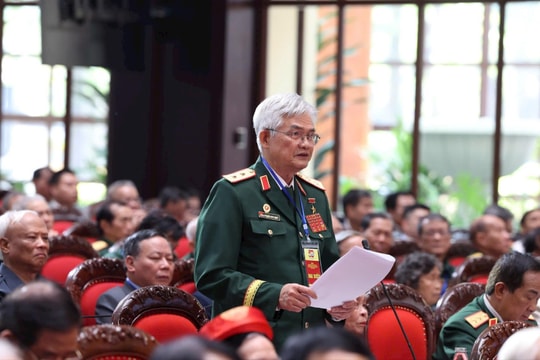Hà Nội gặp mặt cán bộ lão thành, người có công vào ngày 14-8