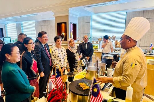 Giới thiệu ẩm thực Malaysia tại Hà Nội