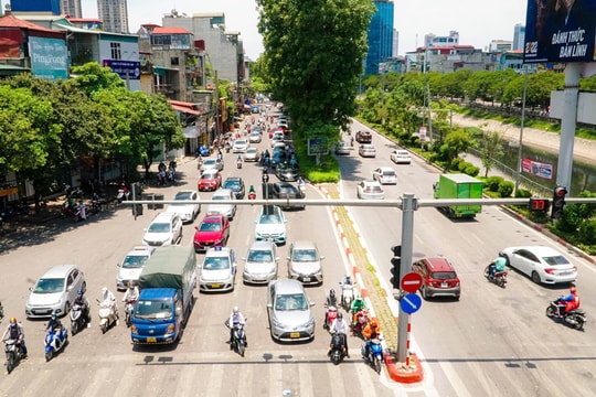 Bắc Bộ nắng nóng gay gắt, vùng núi chiều tối có mưa dông