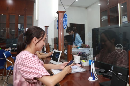 Phường Hà Đông "Cầm tay chỉ việc" trong thực hiện chuyển đổi số