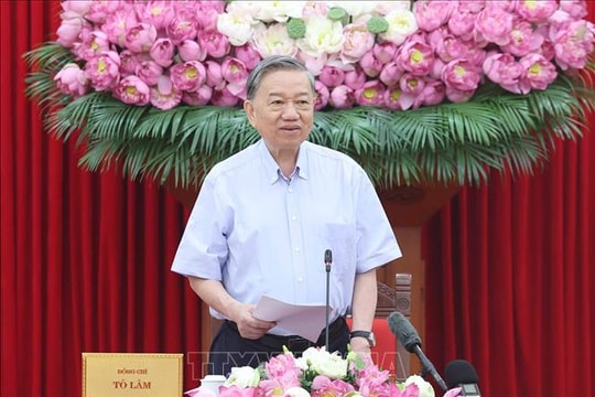 Tổng Bí thư Tô Lâm: Tiếp tục chủ động rà soát, hoàn thiện dự thảo các văn kiện Đại hội XIV của Đảng
