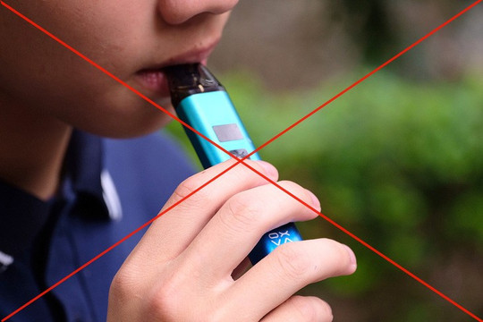 Bộ Y tế đề xuất phạt nặng đối với hành vi sử dụng, chứa chấp thuốc lá điện tử