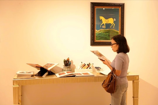 “Di sản cũ – Linh hồn mới” - Ngắm tranh tưởng nhớ họa sĩ Công Quốc Hà