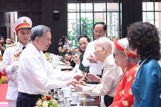 Tổng Bí thư Tô Lâm: Phát huy truyền thống cha ông, tiếp tục nỗ lực phấn đấu đạt những kỳ tích trong tương lai