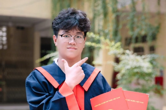 Chào sân đại học, chàng trai 2K7 rinh học bổng cực chất